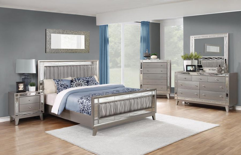 QUEEN 4 PC BEDROOM SET